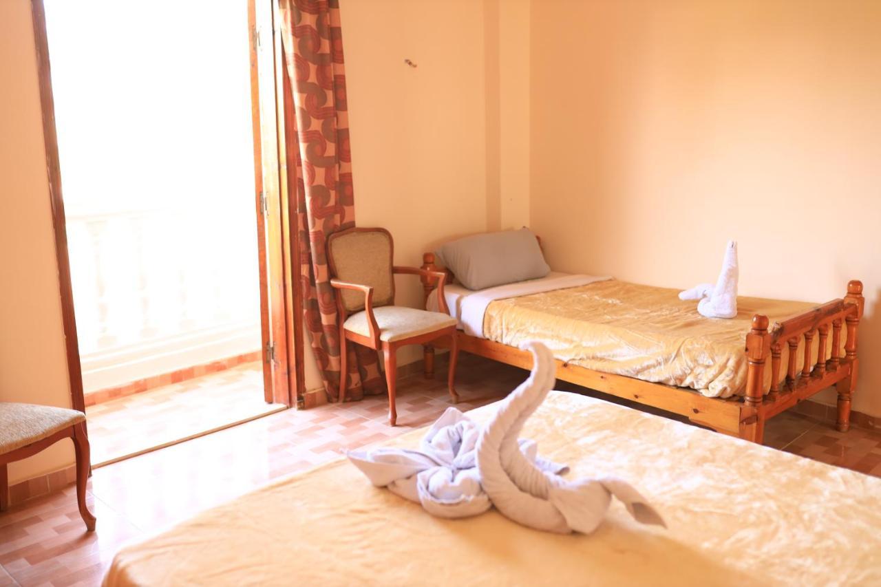 Appartamento Luxor Nile View Flats Esterno foto