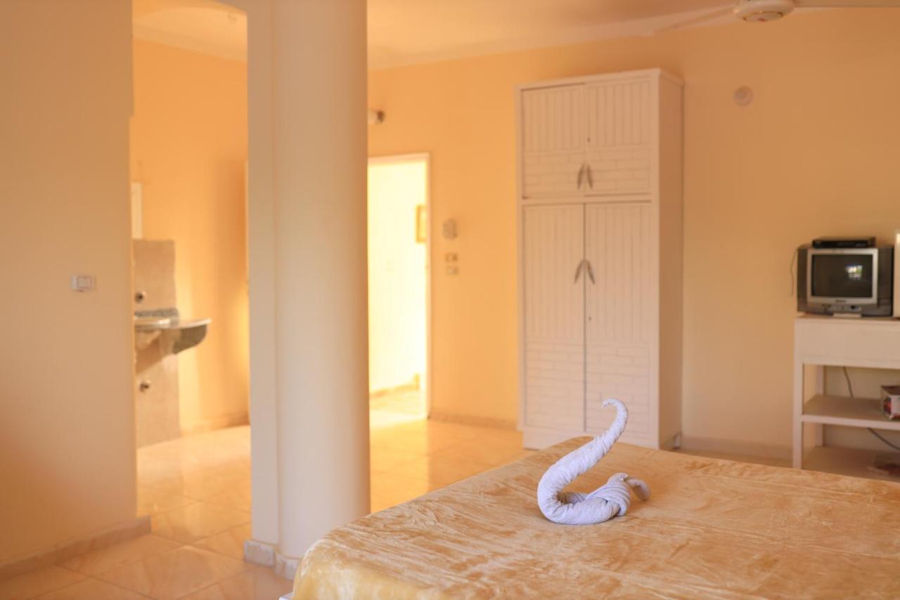 Appartamento Luxor Nile View Flats Esterno foto